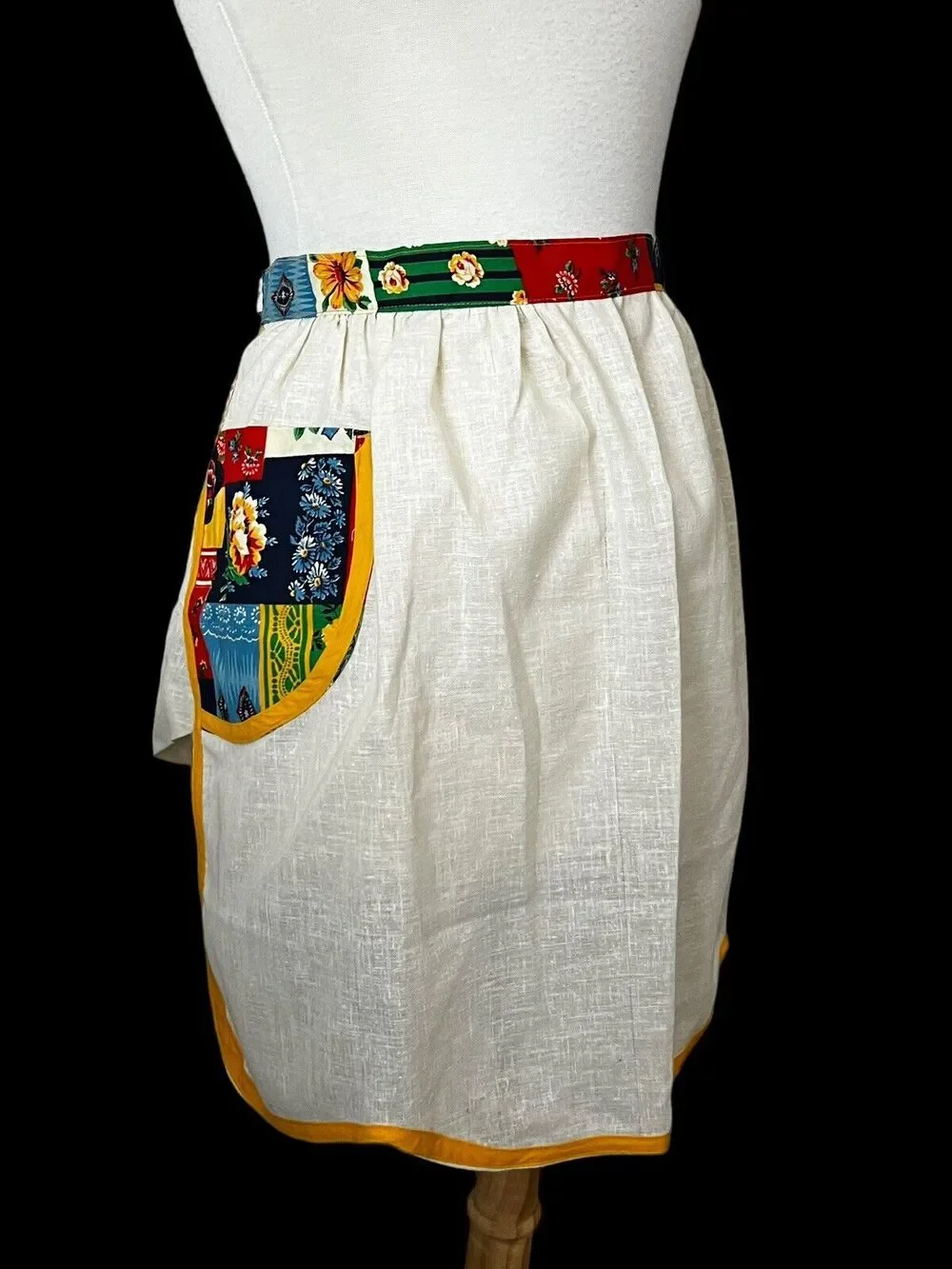 Vintage MCM Half Apron Linen Hostess Retro Floral Trad Cottagecore